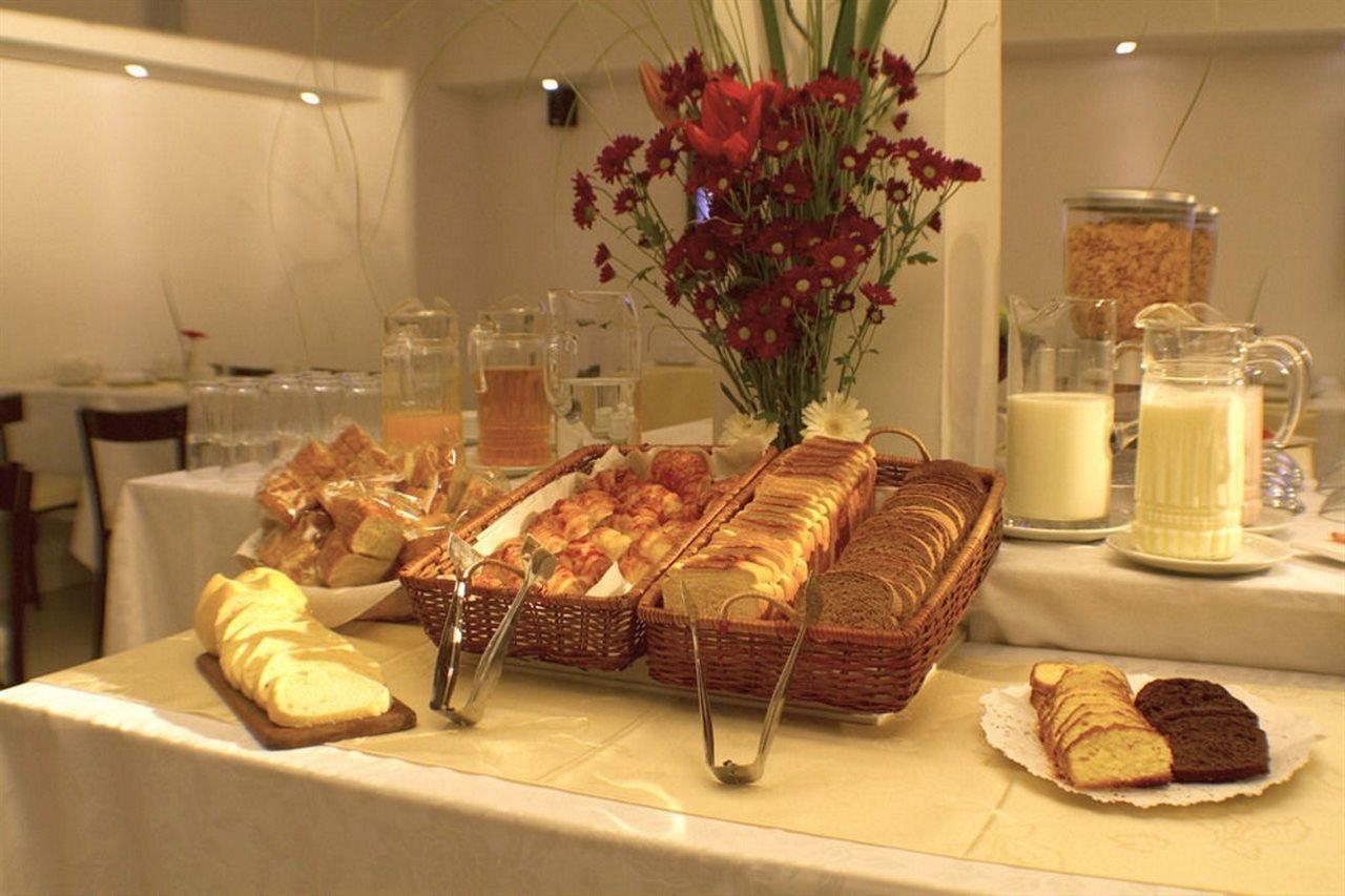 Ker Urquiza Hotel Buenos Aires Dış mekan fotoğraf